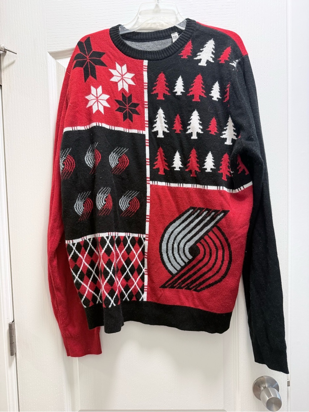 Portland Trail Blazers Holiday Crewneck Sweater - Red & Black